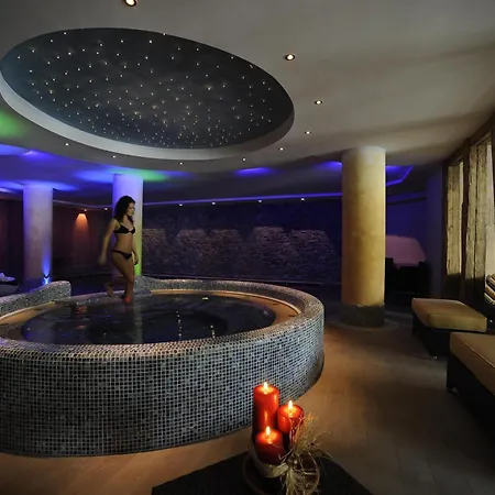 Hotell Cerana Relax