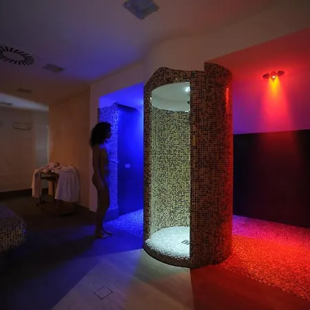 Cerana Relax